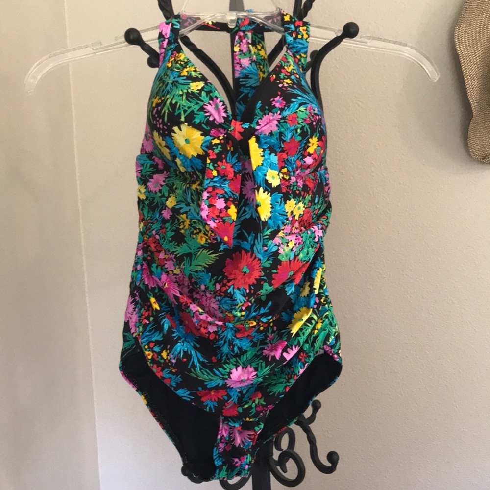 NWOT Seafolly Australia one piece floral swimsuit